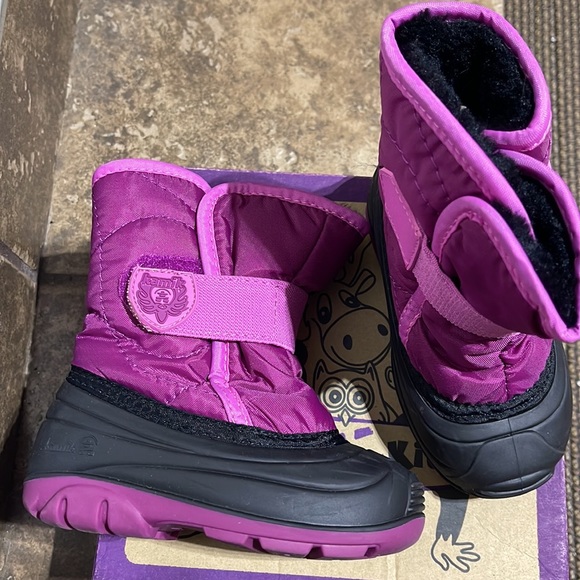 Kamik Snow Boots - Picture 2 of 3